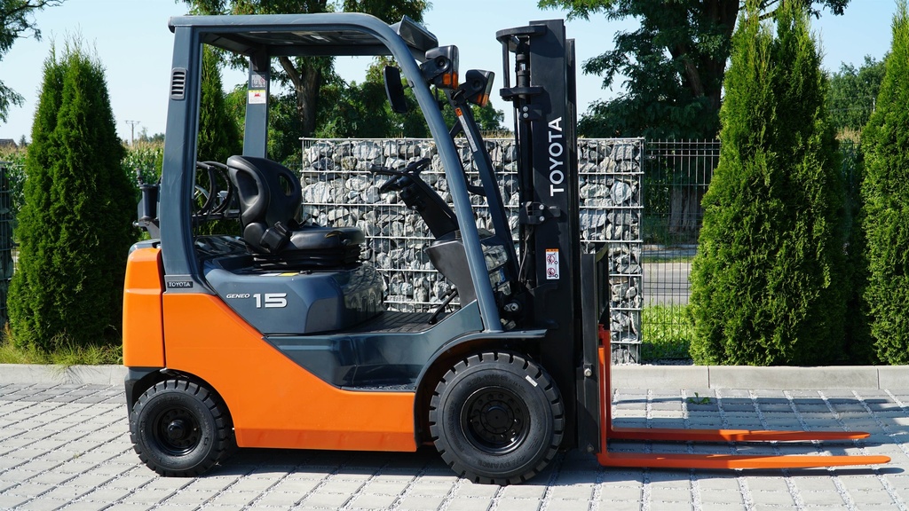 Použitý Vysokozdvižný Vozík Toyota  02-8FGL15 /#607/